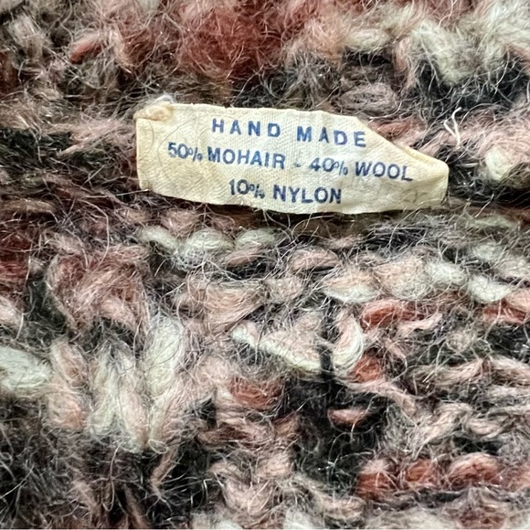 Hand knit wool calico sweater - Picture 2 of 4